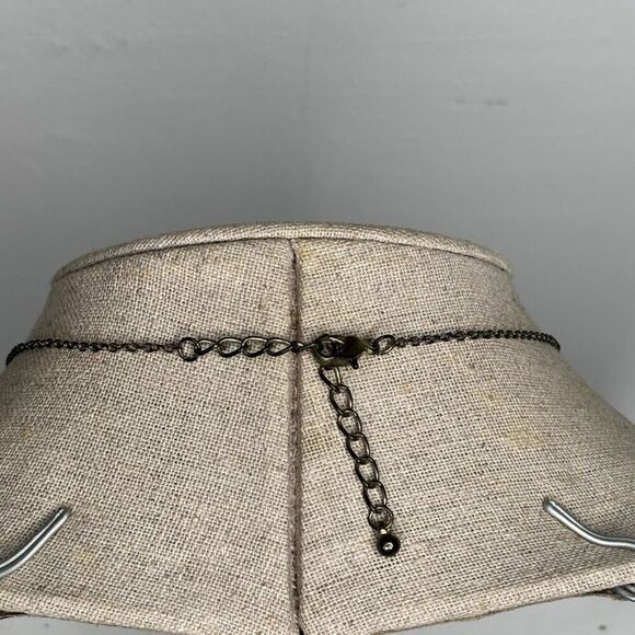 Forever 21 Rhinestone Embellished Skull Drop Cross Pendant Necklace Goldtone 16" - Picture 4 of 5